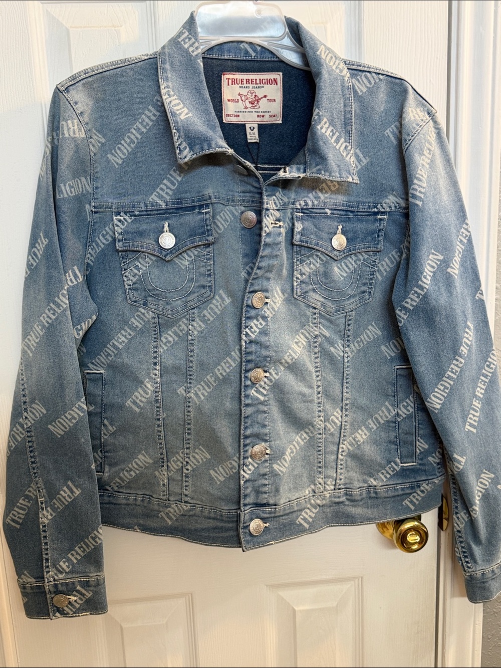True Religion LIGHT BLISS WASH AOP RELAXED TRUCKER JACKET Logo-Print Denim